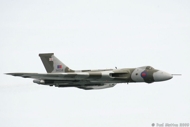  A8V8057 Avro Vulcan bomber